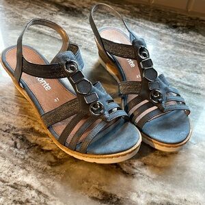 Brand new Remonte Sandals